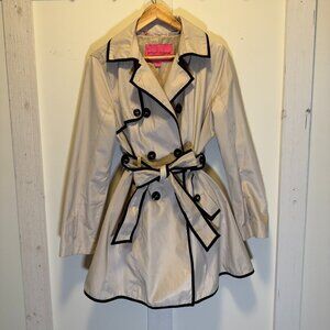 Large Betsey Johnson Cream With Black Piping Coat